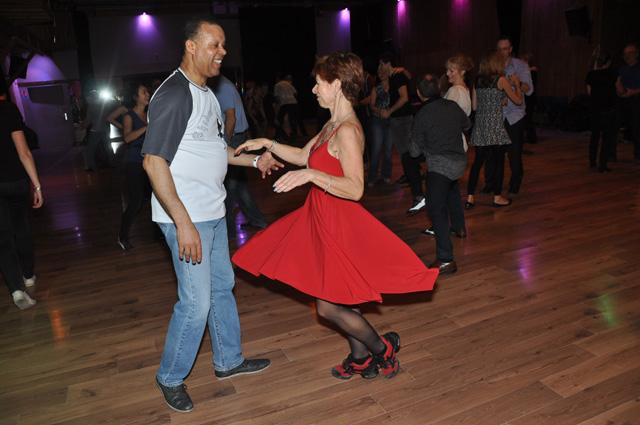 min 2014 12 21 station danse 419